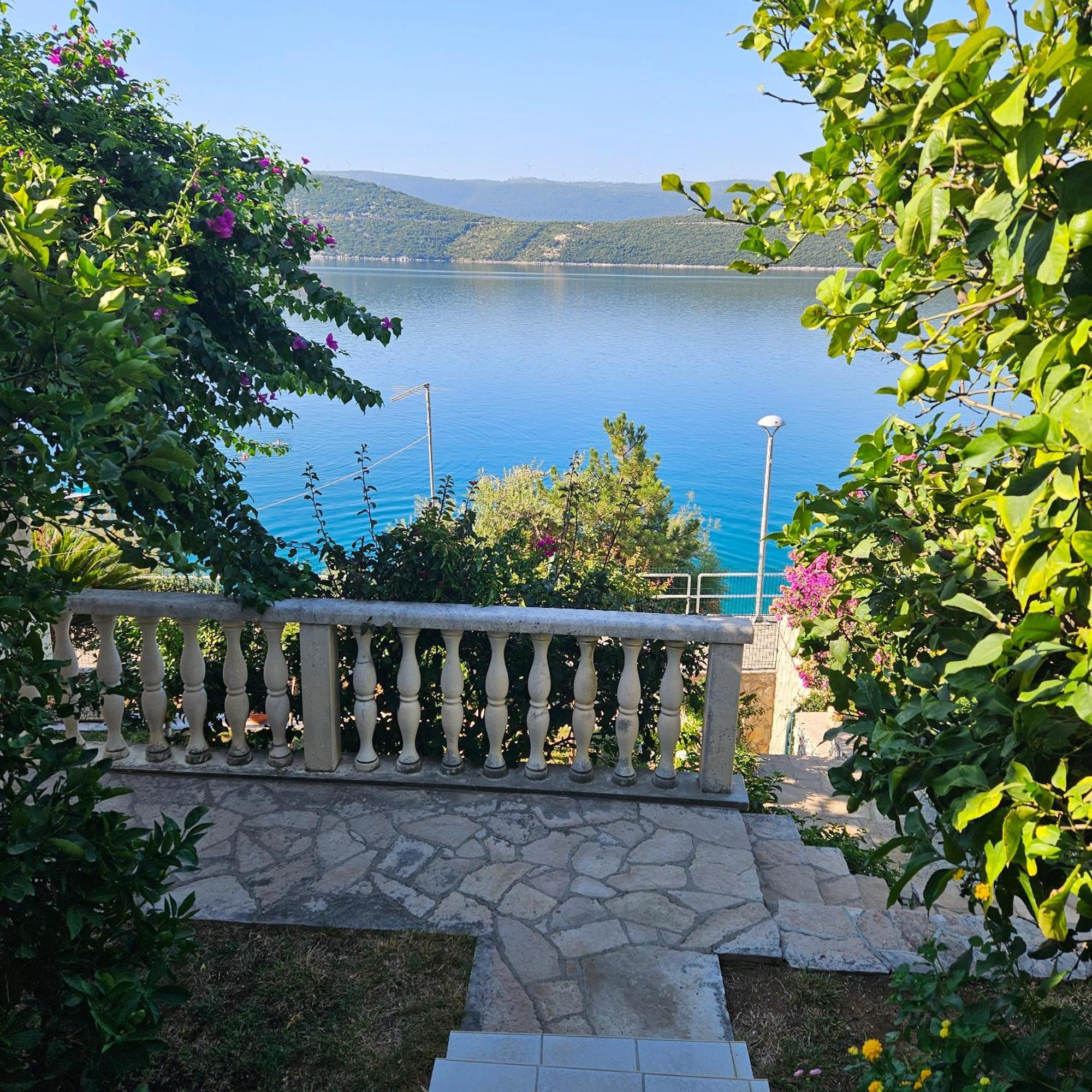 Apartments Cytrus Neum Buitenkant foto