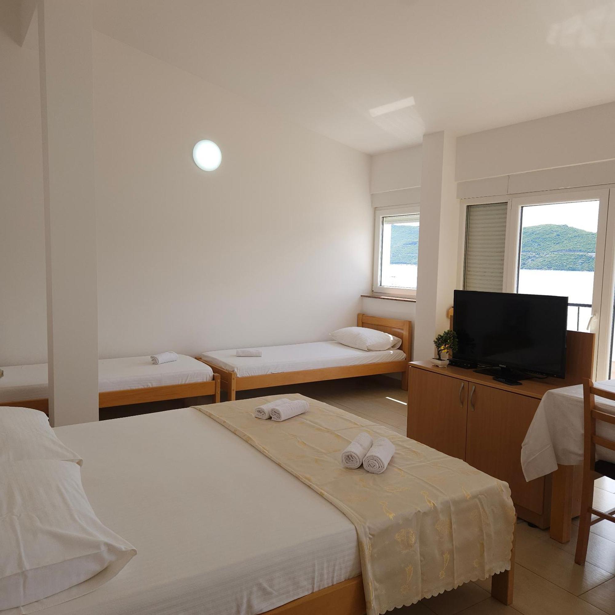 Apartments Cytrus Neum Buitenkant foto