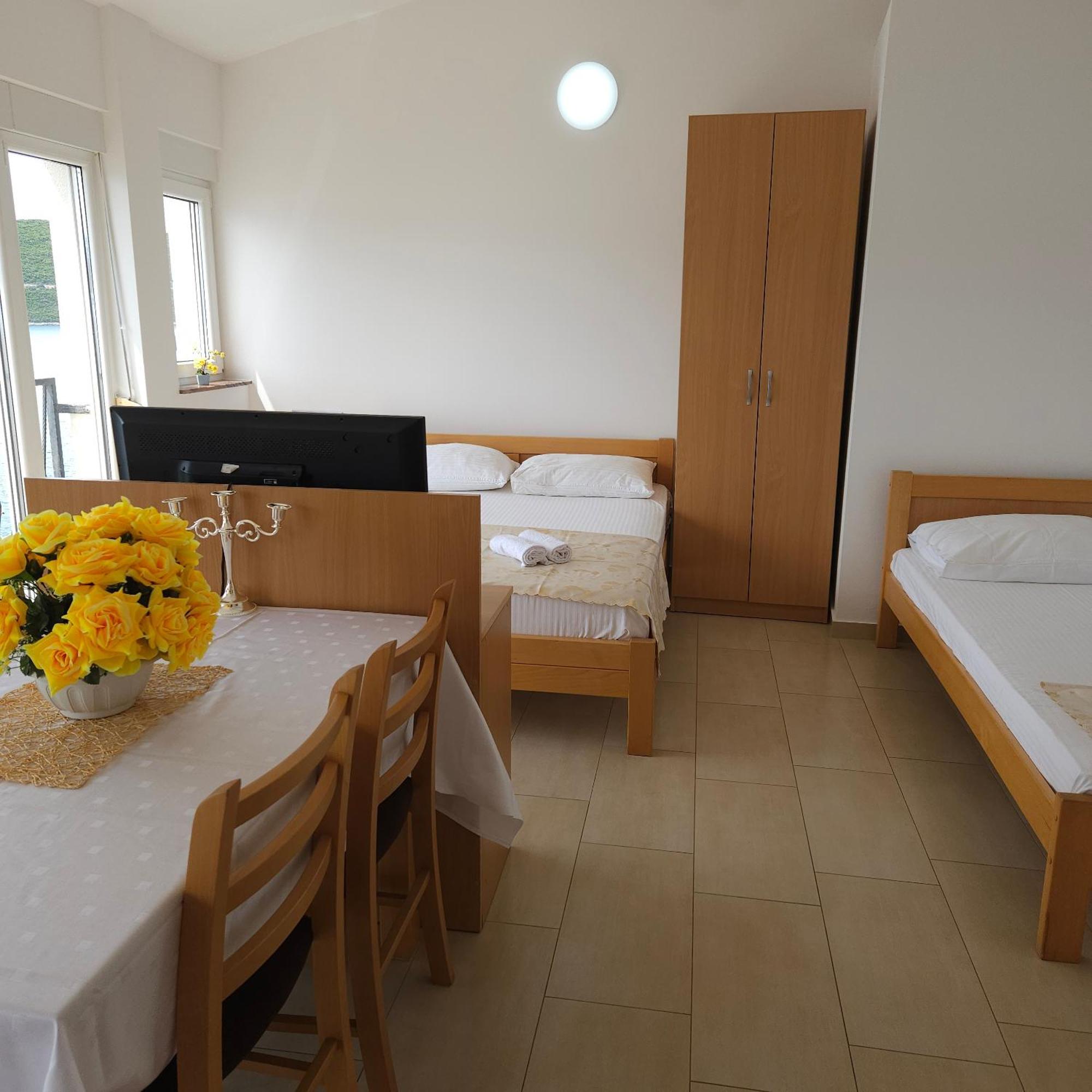 Apartments Cytrus Neum Buitenkant foto