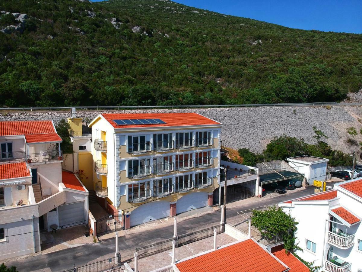 Apartments Cytrus Neum Buitenkant foto